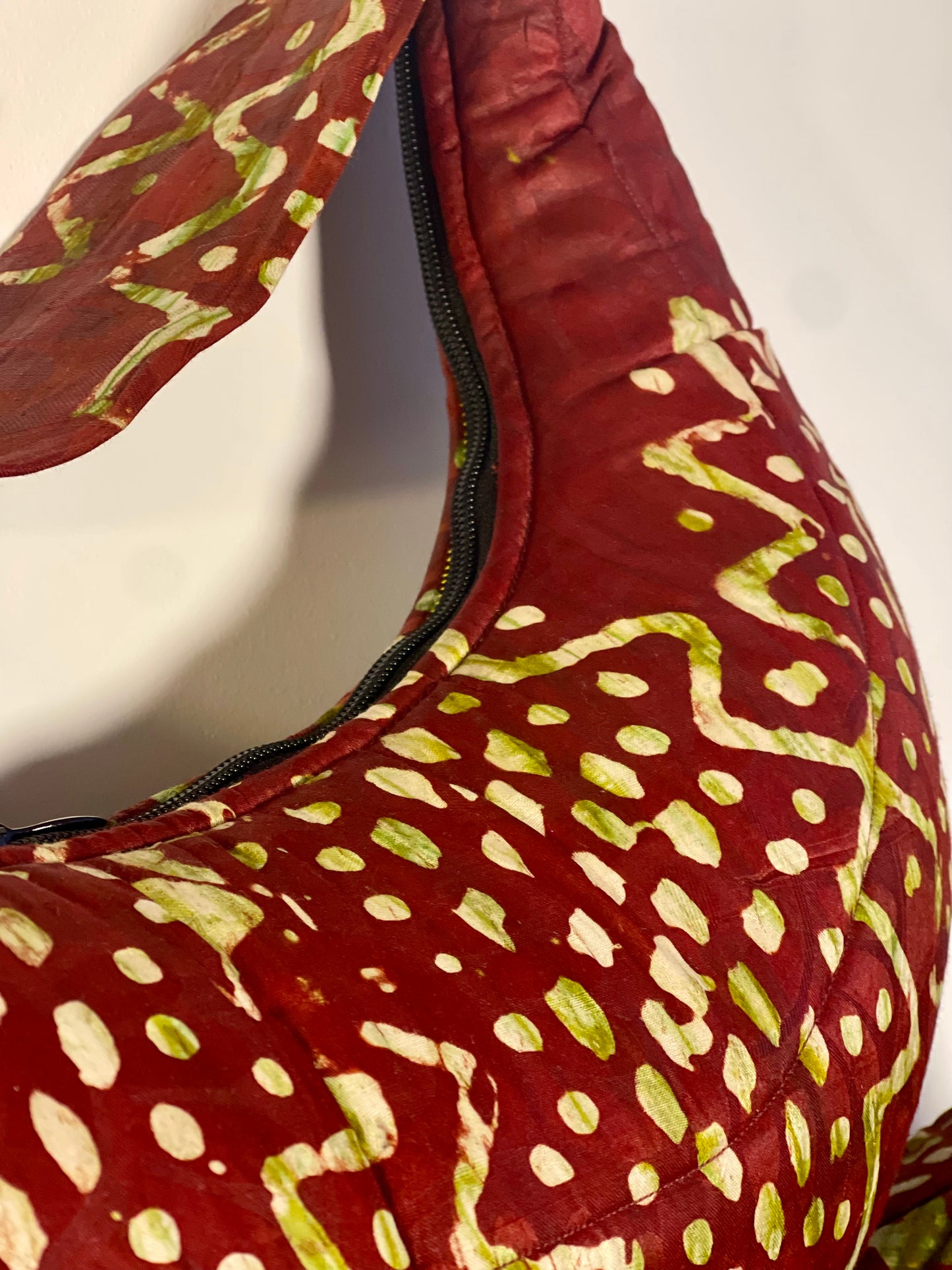 New-Yekomo Batik Quilted Small Underarm Boat Bag