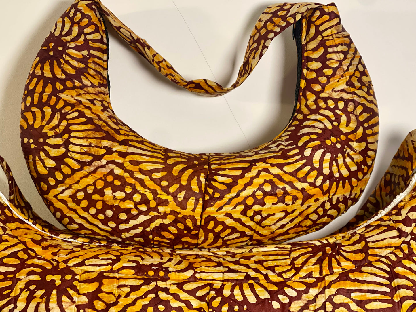 New-Yekomo Batik Quilted Small Underarm Boat Bag