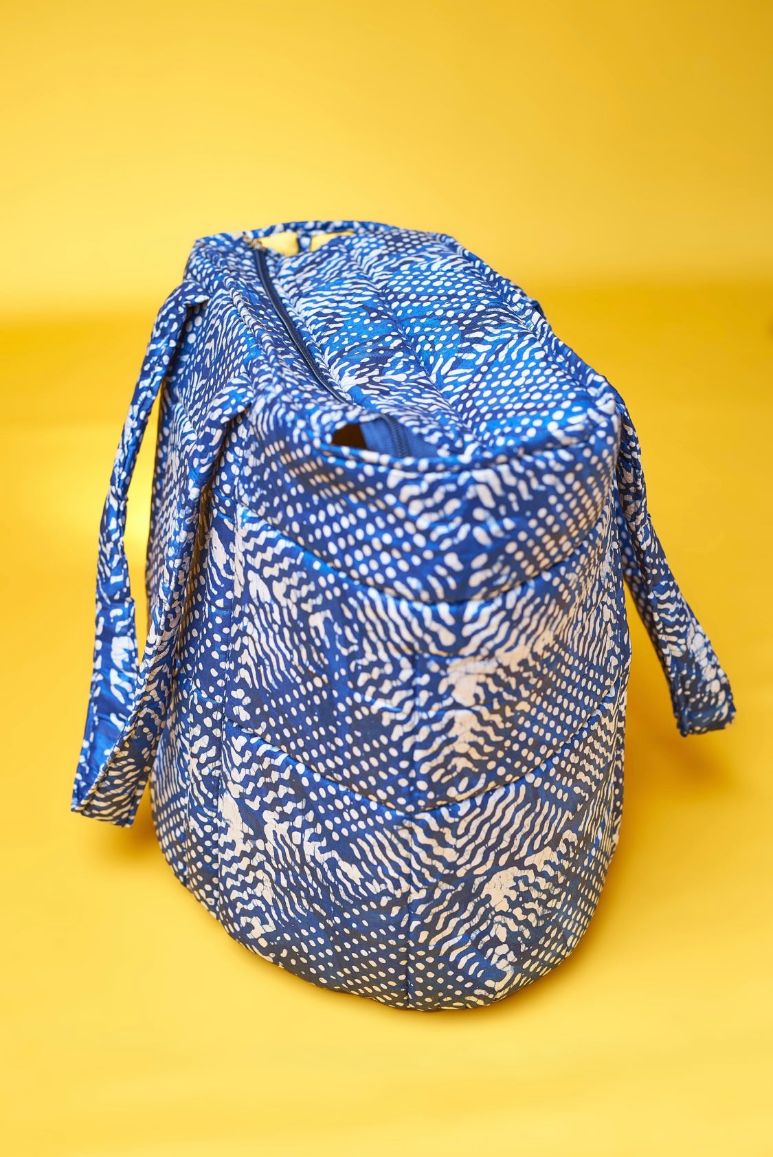 Makpele Batik Quilted Zipper Tote