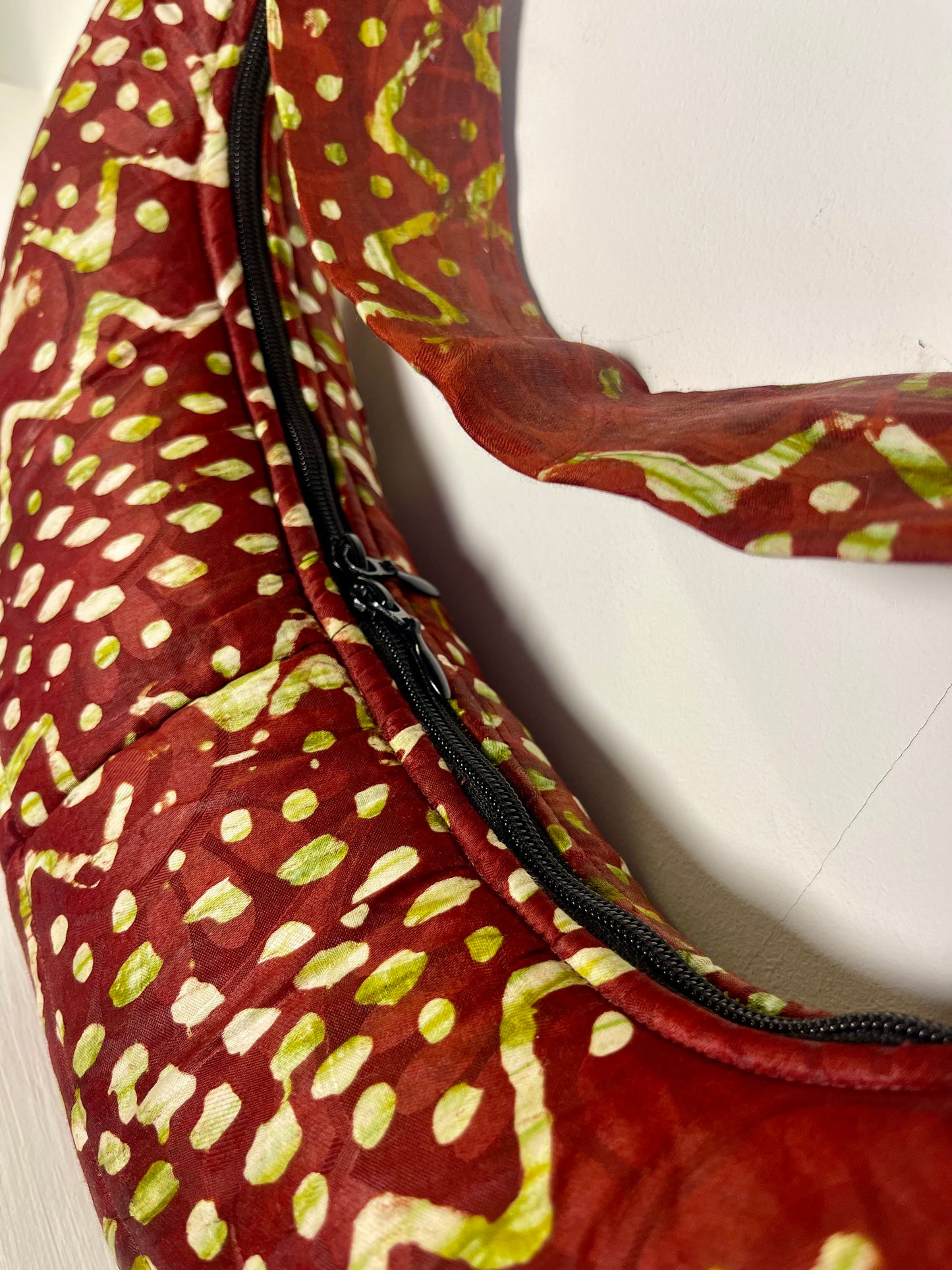 New-Yekomo Batik Quilted Small Underarm Boat Bag