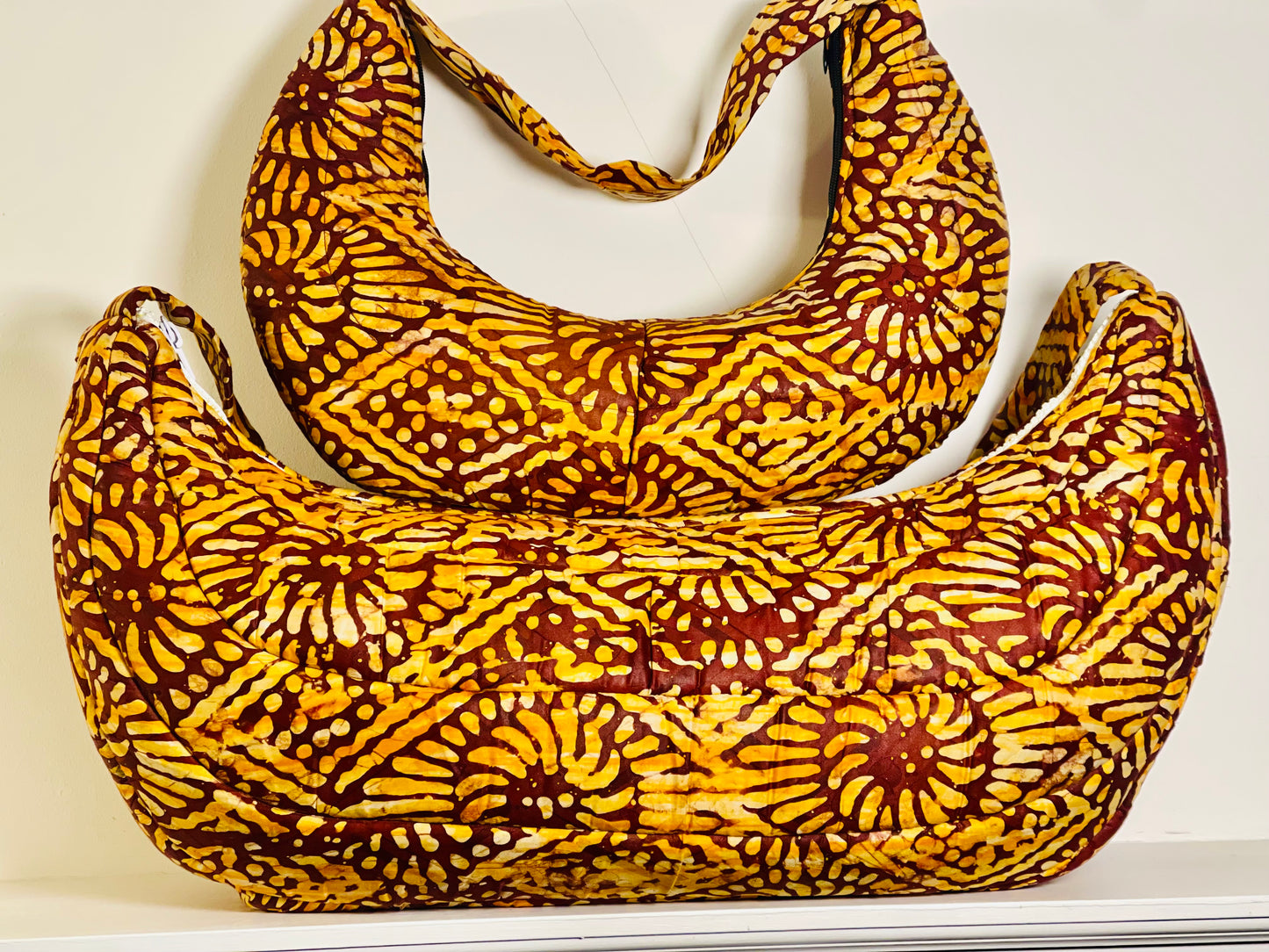New - Yekomo Batik Quilted JumboXL Crossover Boat Bag Set
