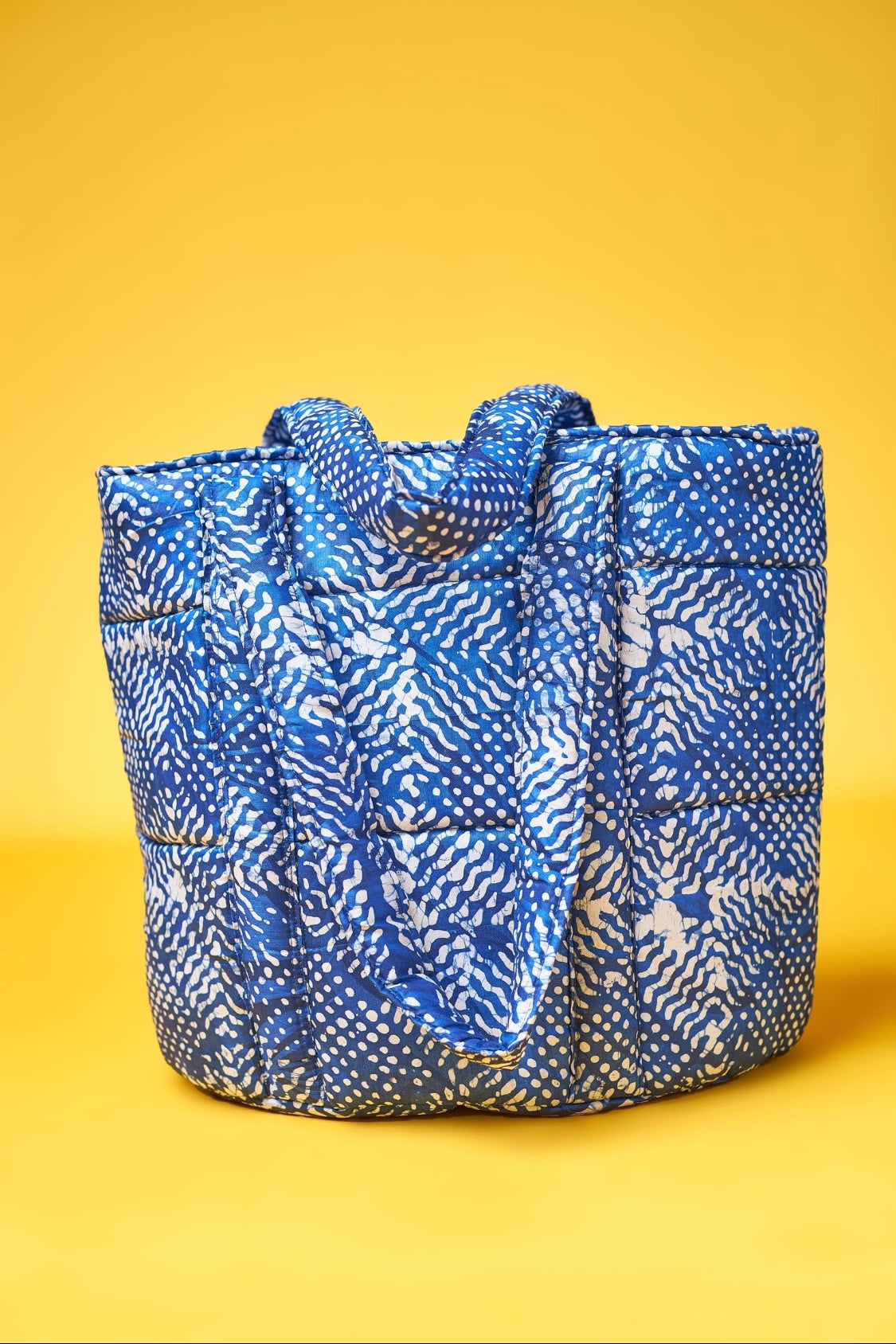 Makpele Batik Quilted Zipper Tote